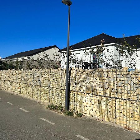 Chambre Privee/Climatisee+Tv /Petit Dejeuner Inclu/Tout Confort Nevers Eksteriør billede
