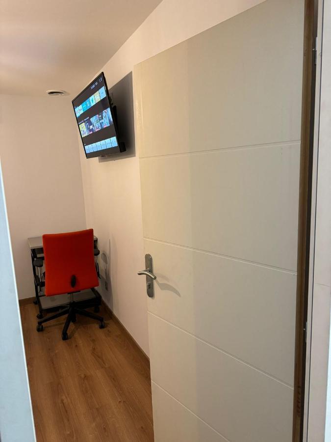 Chambre Privee/Climatisee+Tv /Petit Dejeuner Inclu/Tout Confort Nevers Eksteriør billede